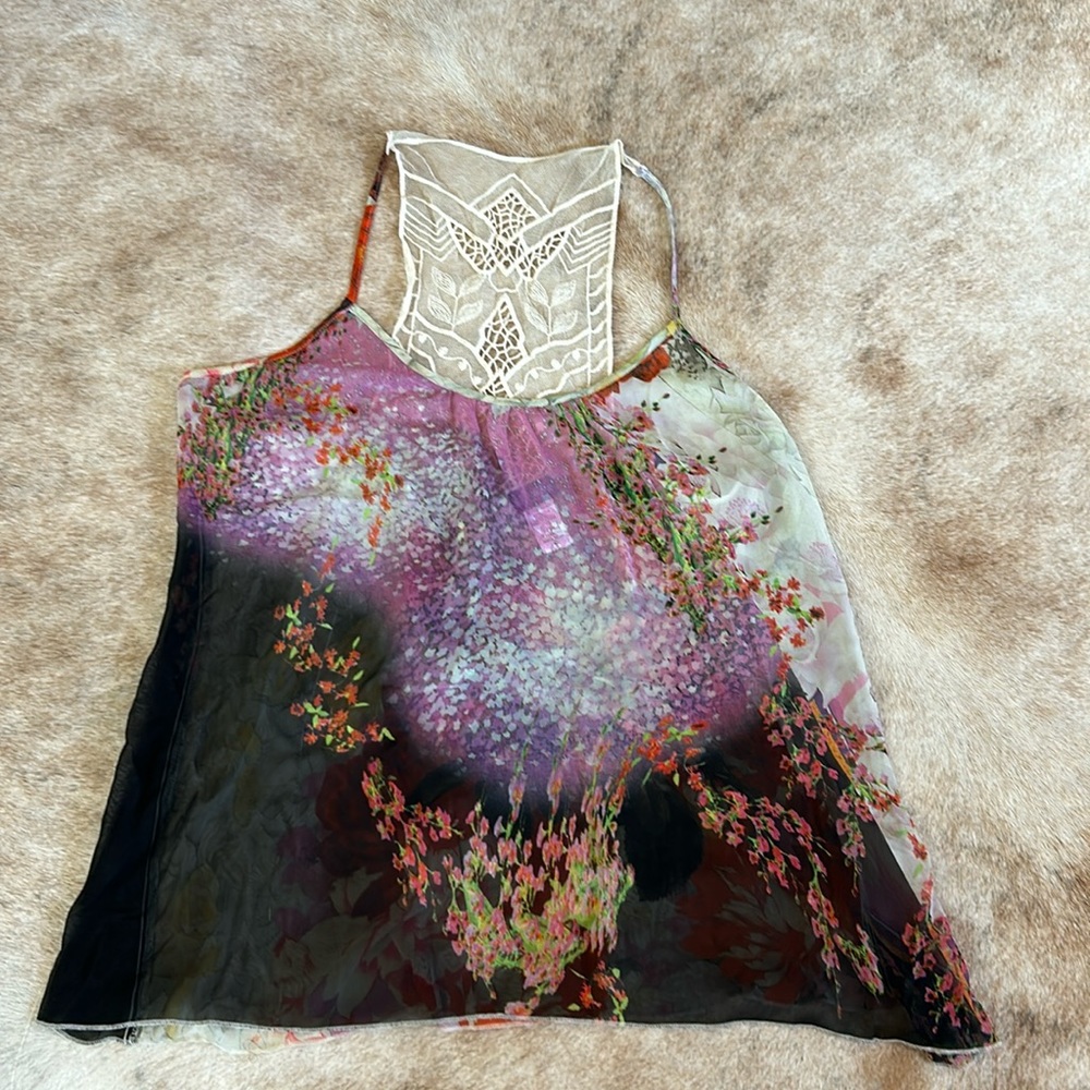 Daytrip Spring top